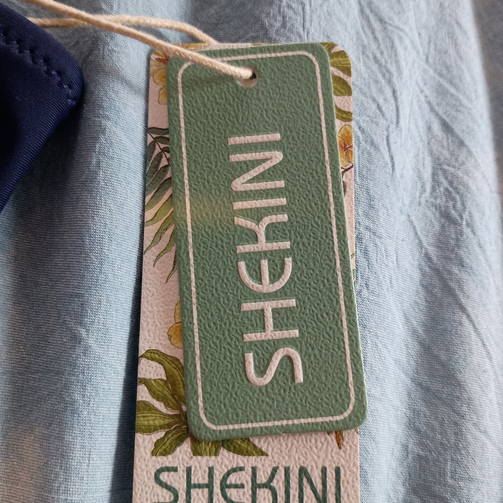 NWT shekini large navy blue bikini top - Picture 6 of 10